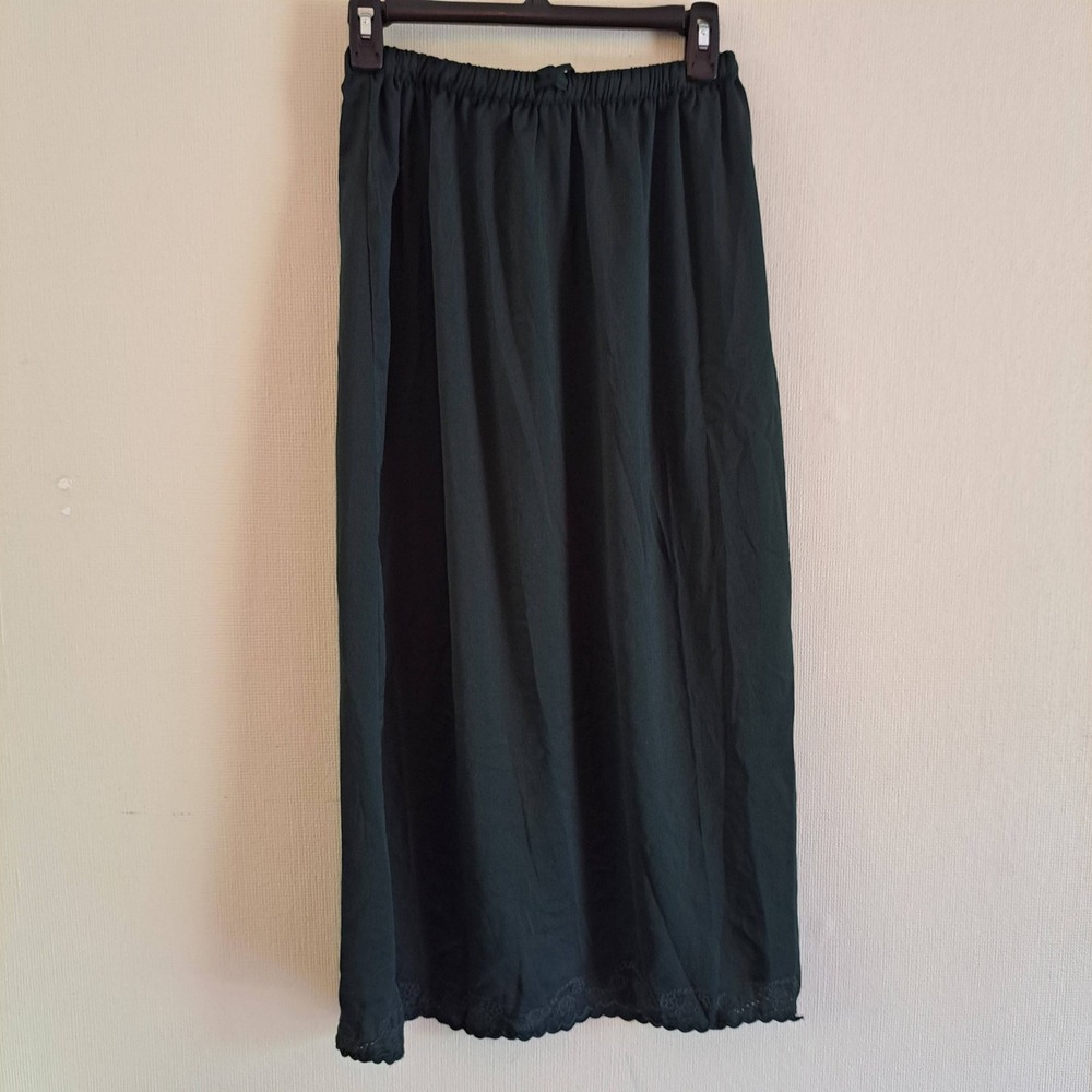Universal Thread Dark Green Maxi Skirt